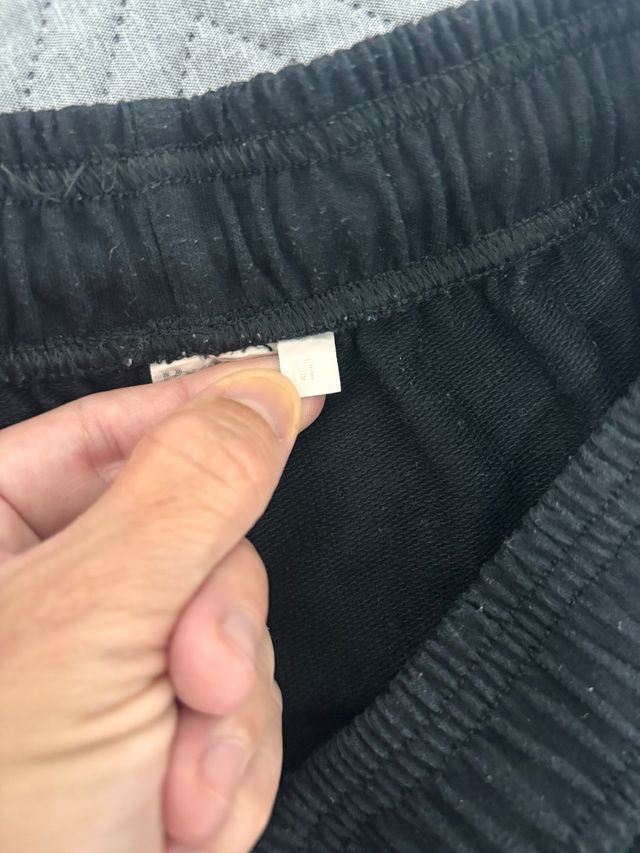 Chándal de fútbol verde y negro del Pomar