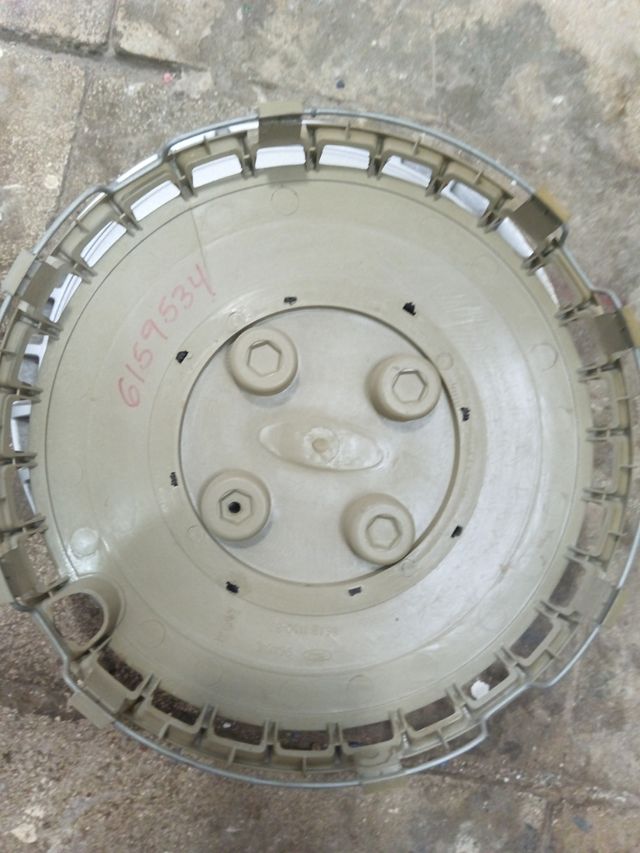 Tapacubos Ford Escort (2 unidades)