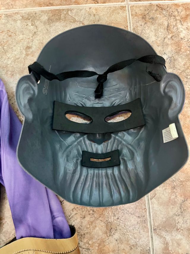 Disfraz Thanos Marvel