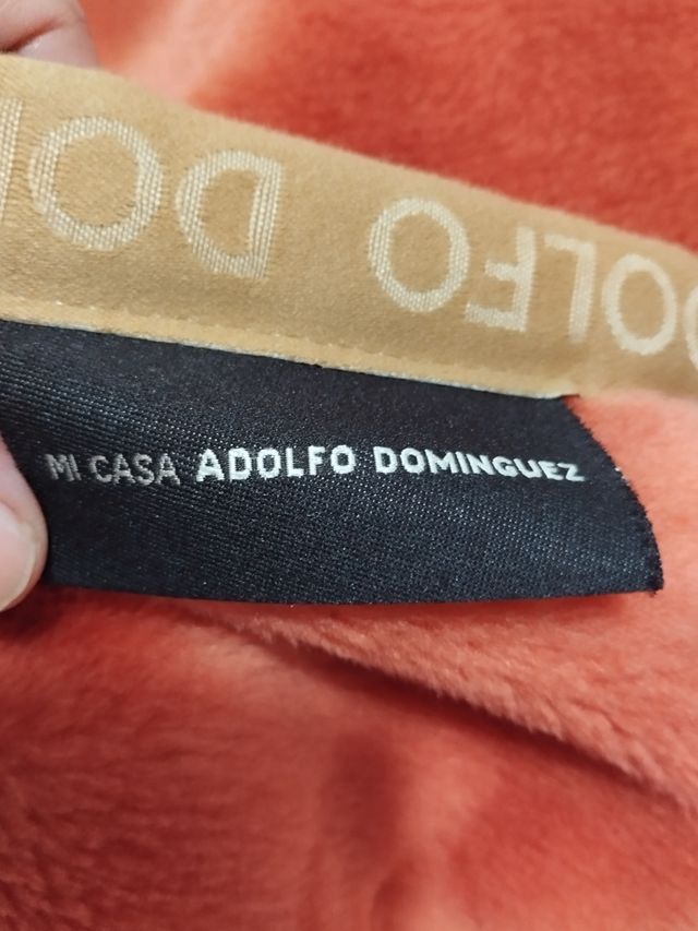 Manta Adolfo Domínguez Grande Naranja