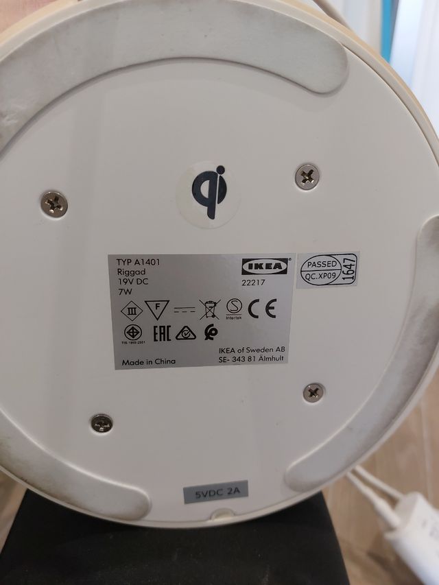 Flexo con cargador inalámbrico de segunda mano por 40 EUR en