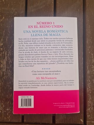 La pequeña tienda de los corazones felices. Una...