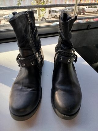 Botines Mustang Talla 41