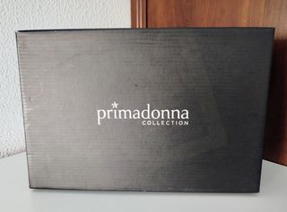 Sandalias Peluche Negras Tachuelas Primadonna