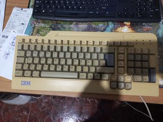 Teclado IBM SK-8811 Beige