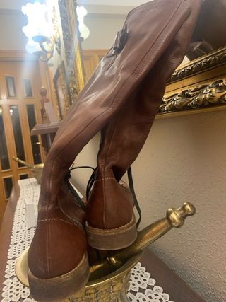 Botas de piel Wonders cordones talla 40