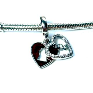 ♥️Charm Corazón Doble Candado Rojo
