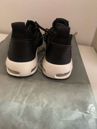 Scarpe antinfortunistiche nere GUYISA