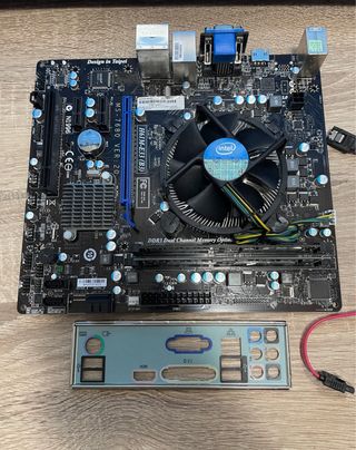 Placa Base MSI - Intel