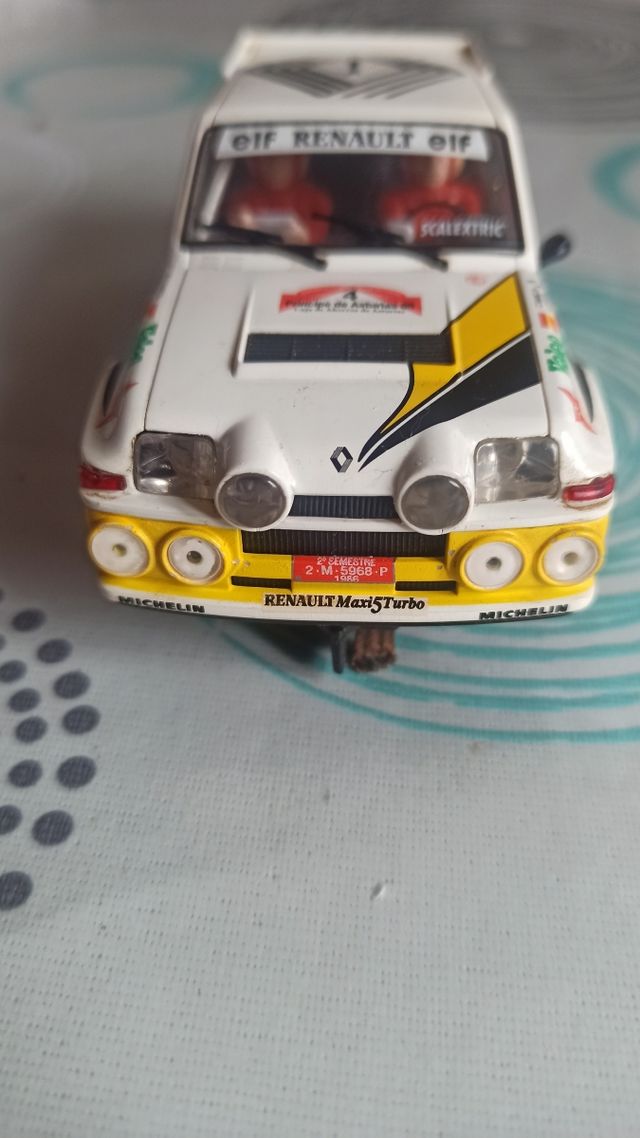 Coche Scalextric Renault 5 Turbo