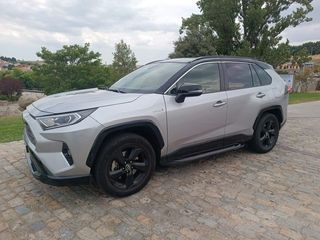Toyota RAV4 Hibrido Feel TECHO SOLAR 68 mil kms
