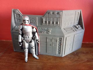 Star Wars 3.75". Retro Hoth Echo Base Computer.
