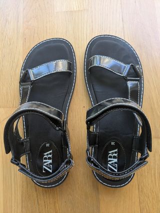Sandalias Zara Negras Charol