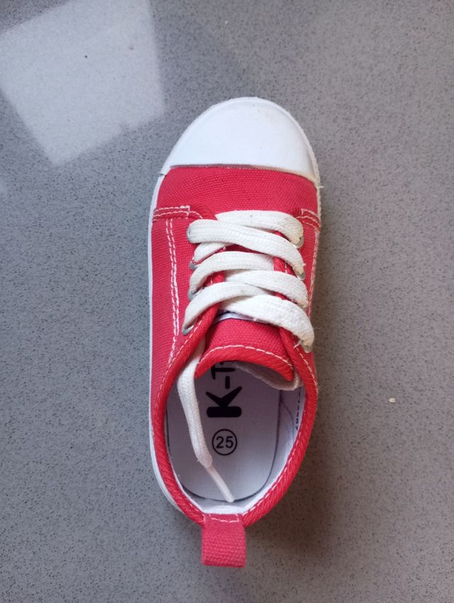 Zapatillas niño tipo Converse rojas