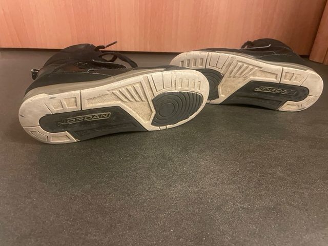 Scarpe Air Jordan bambino numero 35