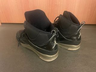 Scarpe Air Jordan bambino numero 35