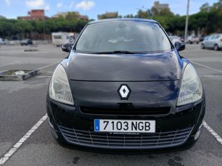 Renault Grand Scenic 2010