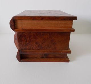 Scatola segreta in legno