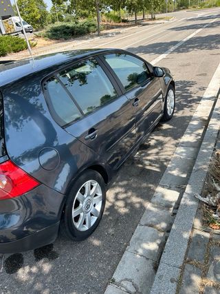 Volkswagen Golf 2005