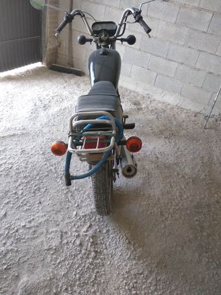 Moto Yamaha RX 80 SE