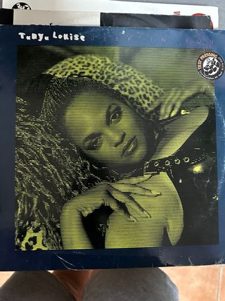 Borsa + 30 Vinili genere(Techno,Commerciale,house)