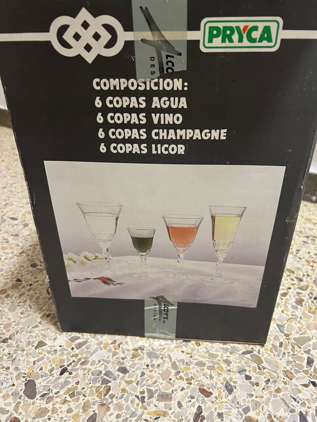 Cristalería 24 piezas NUEVA