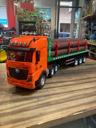 Camión de troncos RC 1/18 Huina nuevo
