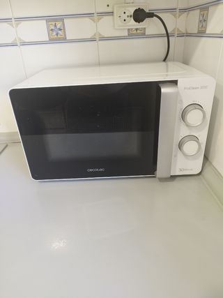 Microondas Cecotec ProClean 3010