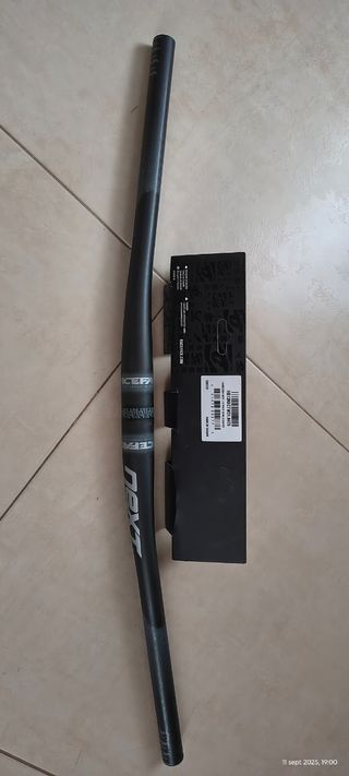 Manillar Carbono Race Face Next