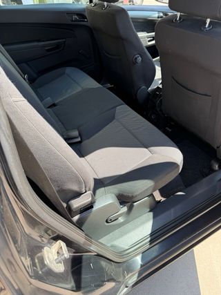 Opel Zafira 2010