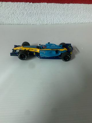 Scalextric Renault R24