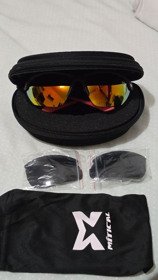 Gafas de sol deportivas multicolor