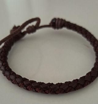 Conjunto 4 Pulseras Piel Vegetal Negro y Marrón