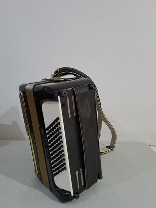 Acordeón Hohner Concerto III