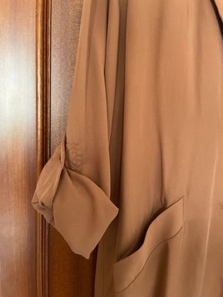 Gabardina fina Bershka S