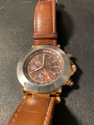 Reloj Guess Collection Bronce