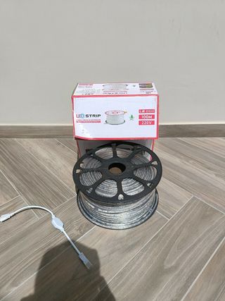 Striscia luce LED 60D 12V 1€ al metro