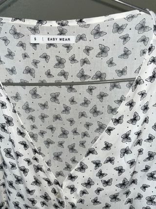 Blusa EASY WEAR mariposas blanca el corte inglés