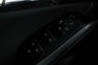 Mazda CX-30 2.0 e-Skyactiv-X Mild-Hybrid Zenith AWD