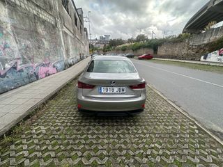 Lexus IS300h  2014
