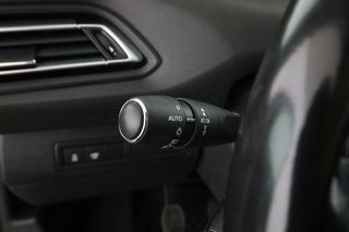 Peugeot 308 1.6 e-HDi Allure