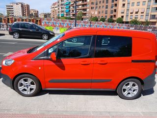 Ford Transit Courier 2017