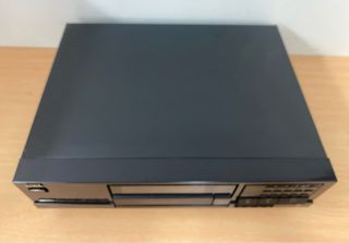 CD Aiwa XC-500E Negro - GAMA ALTA