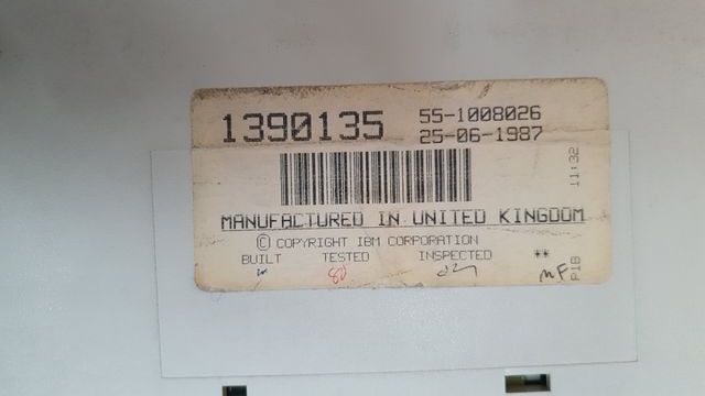 Teclado IBM Modelo M versión 1390135 Beige/Gris 87