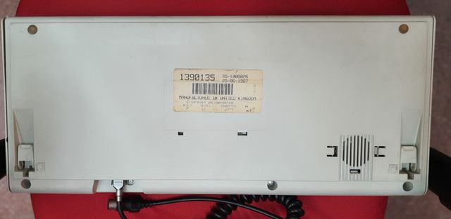 Teclado IBM Modelo M versión 1390135 Beige/Gris 87