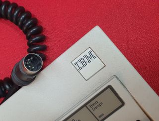 Teclado IBM Modelo M versión 1390135 Beige/Gris