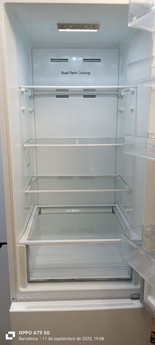 Nevera Combi Hisense
NO Frost energía A+