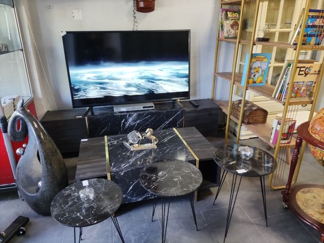 Mueble tocador con espejo oriental