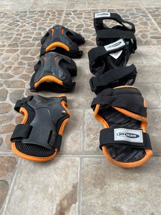 Protecciones para patinar (rodilleras, coderas, mu