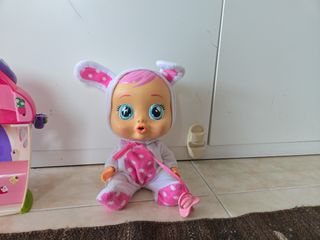 Lote: Casa Bebé Llorón + Muñeca Cry Baby Grande